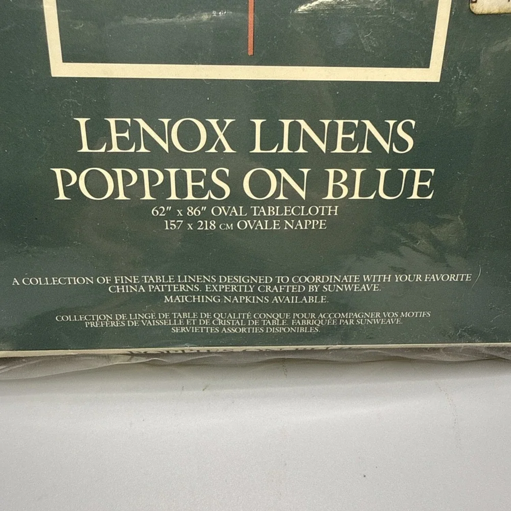 Lenox Tablecloth Poppies on Blue Oval 62